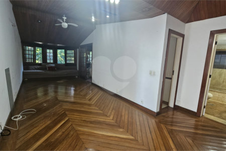 Casa em condomínio à venda com 5 quartos, sendo 3 suítes, em Barra da Tijuca, Rio de Janeiro, RJ