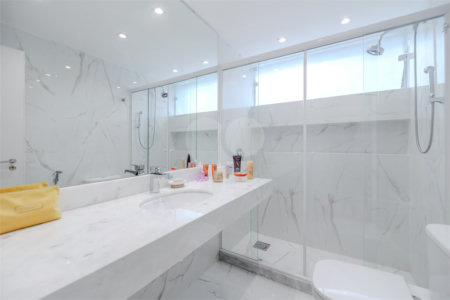 Apartamento à venda ou para alugar com 2 suítes em Cerqueira César, São Paulo, SP