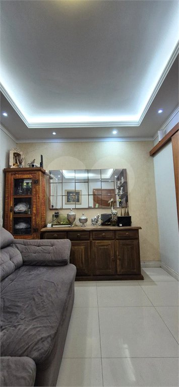 Casa à venda com 2 quartos, sendo 1 suíte, em Vila Vianelo, Jundiaí, SP