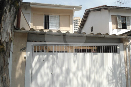 Sobrado à venda com 3 quartos em Vila Gomes, São Paulo, SP