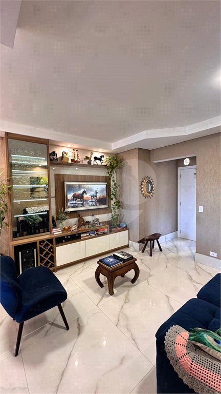 Apartamento à venda com 3 quartos, sendo 1 suíte, em Vila Santa Teresa, Santo André, SP