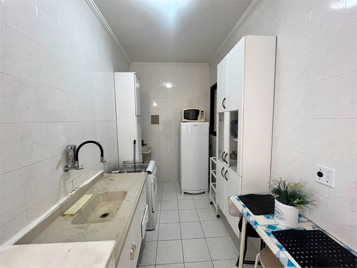 Apartamento com 1 dormitório à venda, 52 m² por R$ 281.000,00 - Jardim Três Marias - Guarujá/SP