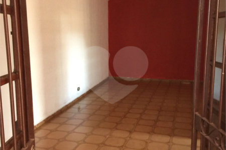 Sobrado à venda com 4 quartos, sendo 1 suíte,  em Santo Amaro, São Paulo, SP