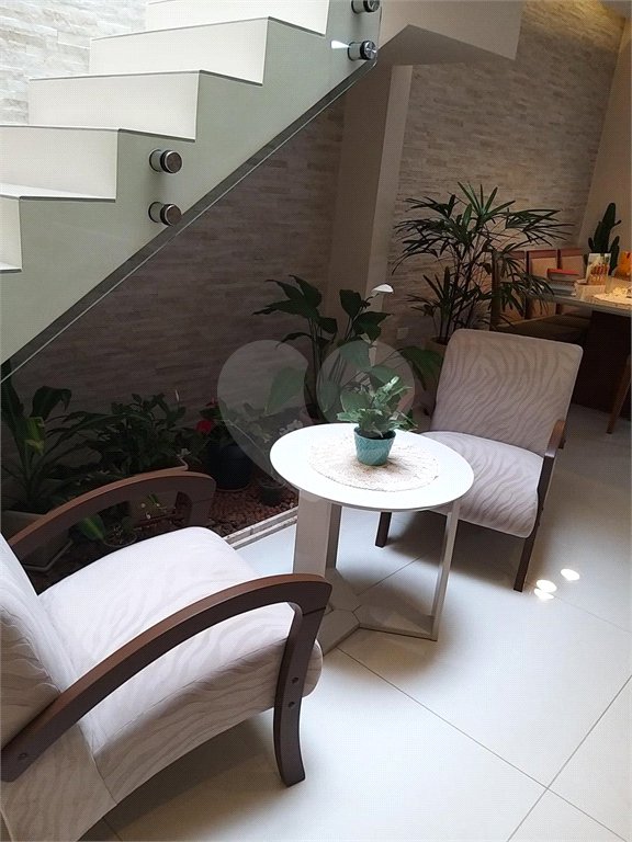 Casa à venda com 3 quartos, sendo 1 suíte, em Saúde, São Paulo, SP