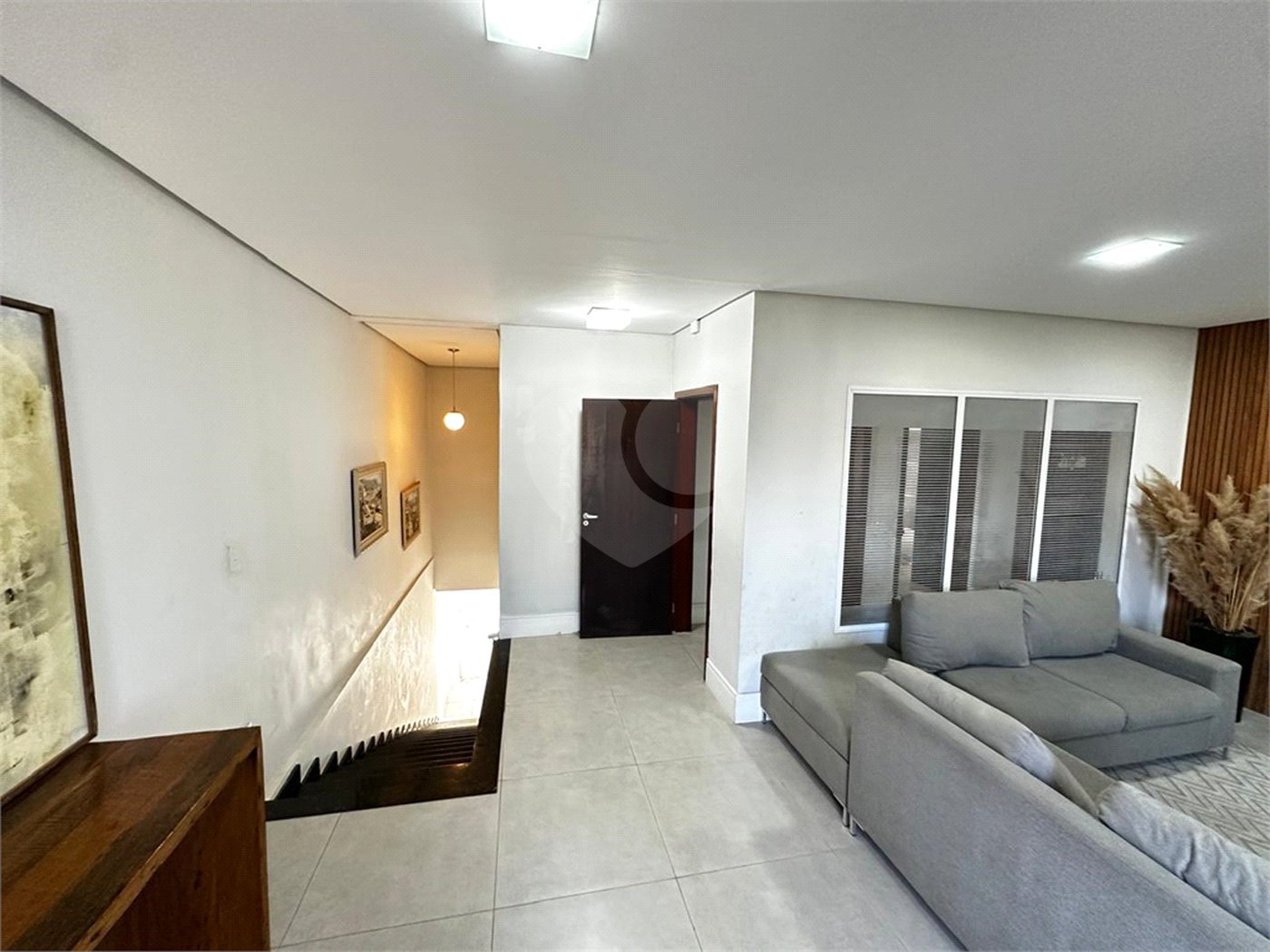 Casa à venda com 3 suítes no condomínio Belvedere II, Votorantim - SP