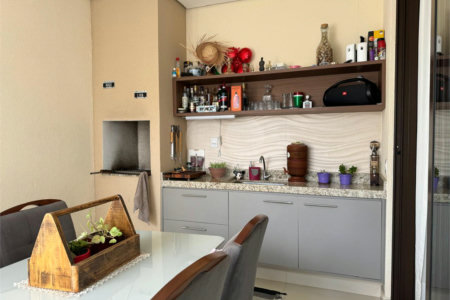 Casa à venda com 3 suítes no condomínio Terras de São Francisco, Sorocaba - SP