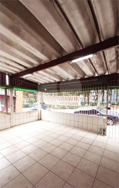 Aluga-se Salão Comercial de 150 m² no Jabaquara — Excelente Oportunidade!