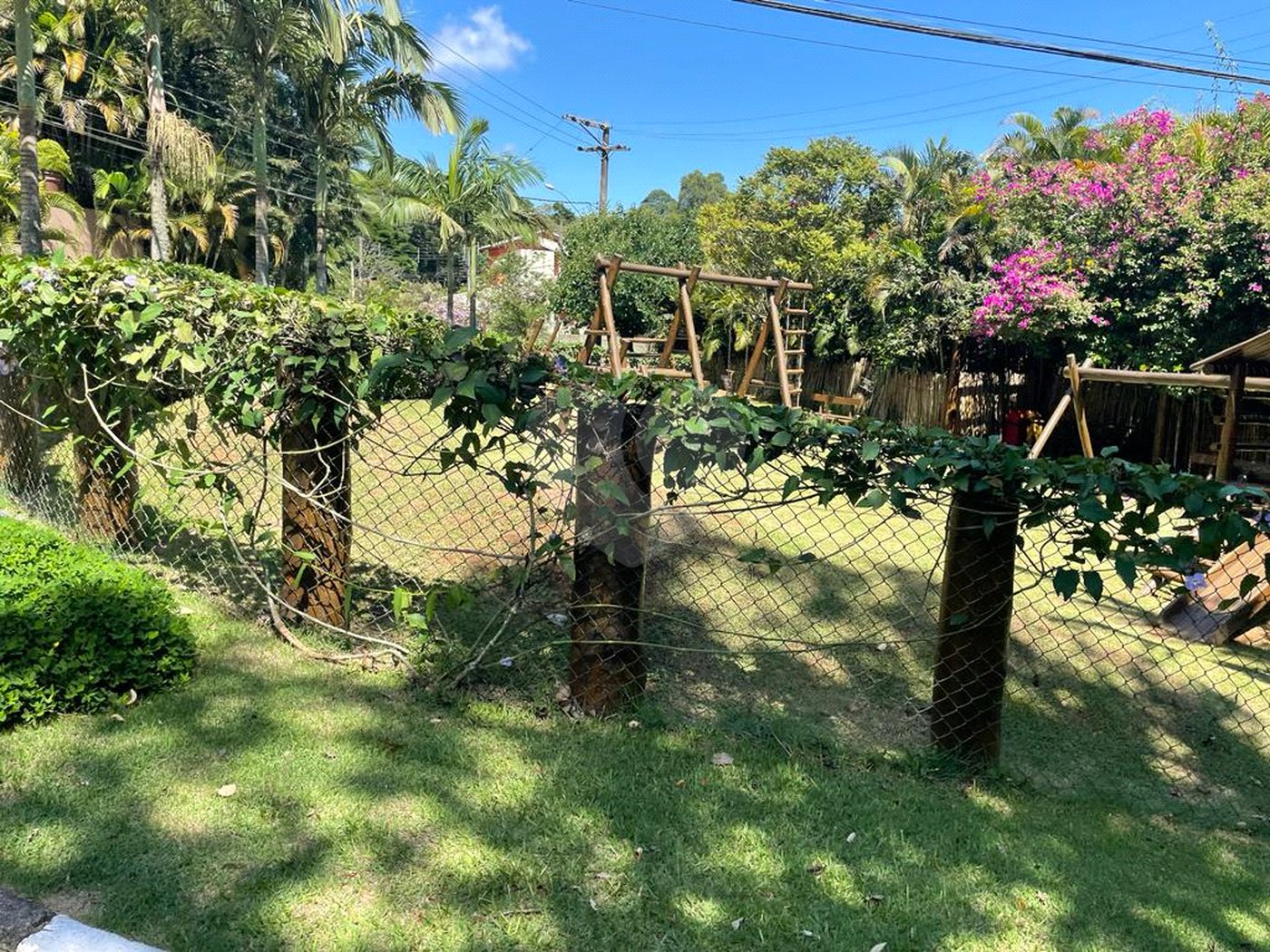 Terreno à venda no condomínio Cantareira, Mairiporã - SP