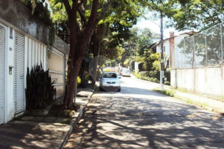 Sobrado à venda com 3 quartos, sendo 1 suíte, em Jardim Prudência, São Paulo, SP