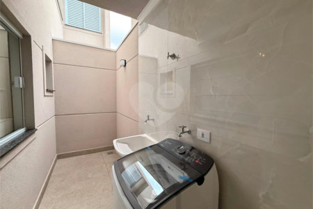 Casa à venda com 2 suítes em Água Fria, São Paulo, SP