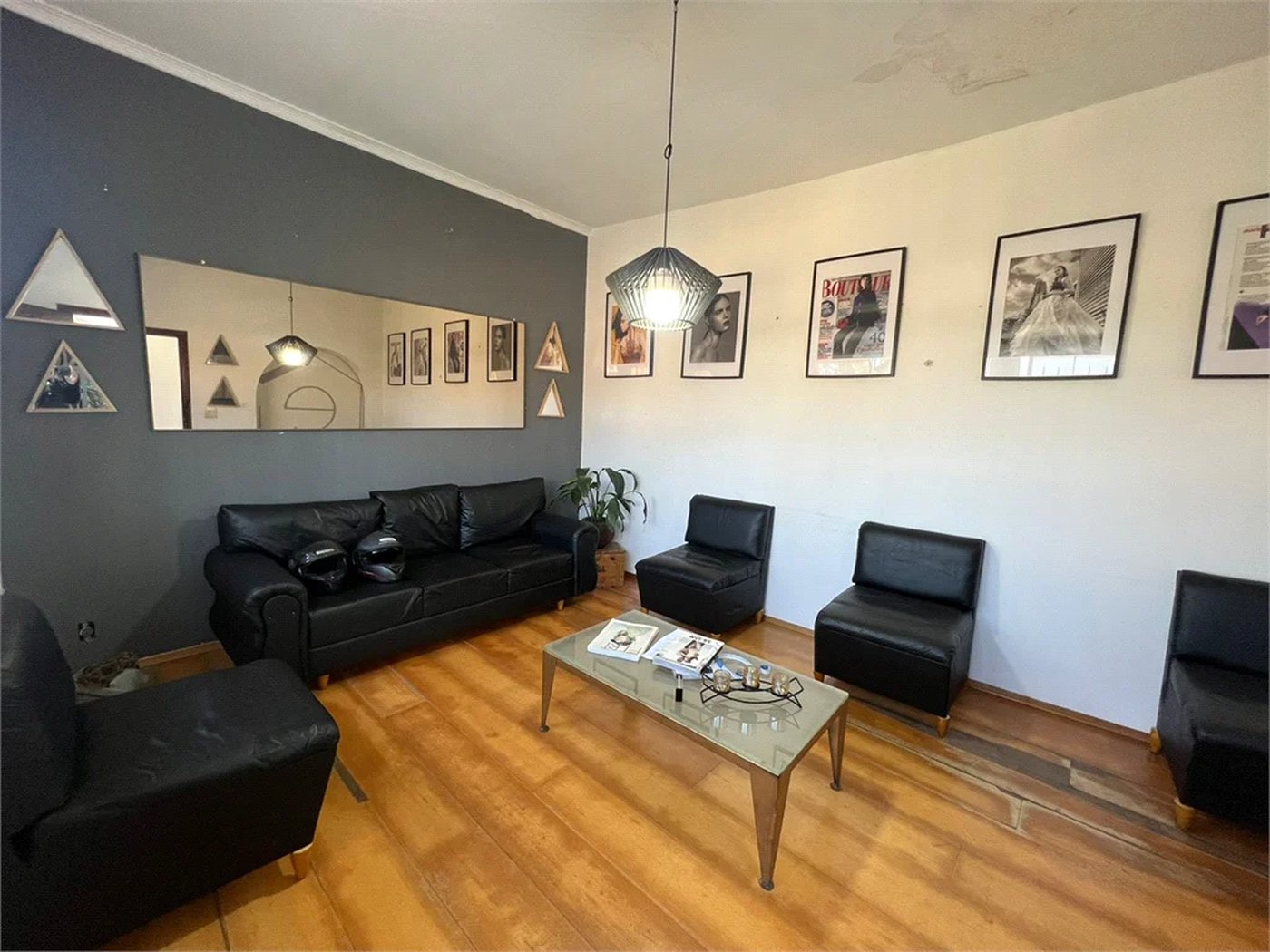 Casa à venda com 4 quartos, sendo 1 suíte, em Jardim Colombo, São Paulo, SP