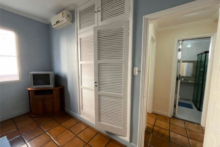 Apartamento Residencial à venda, Jardim Virginia, Guarujá - AP0424.