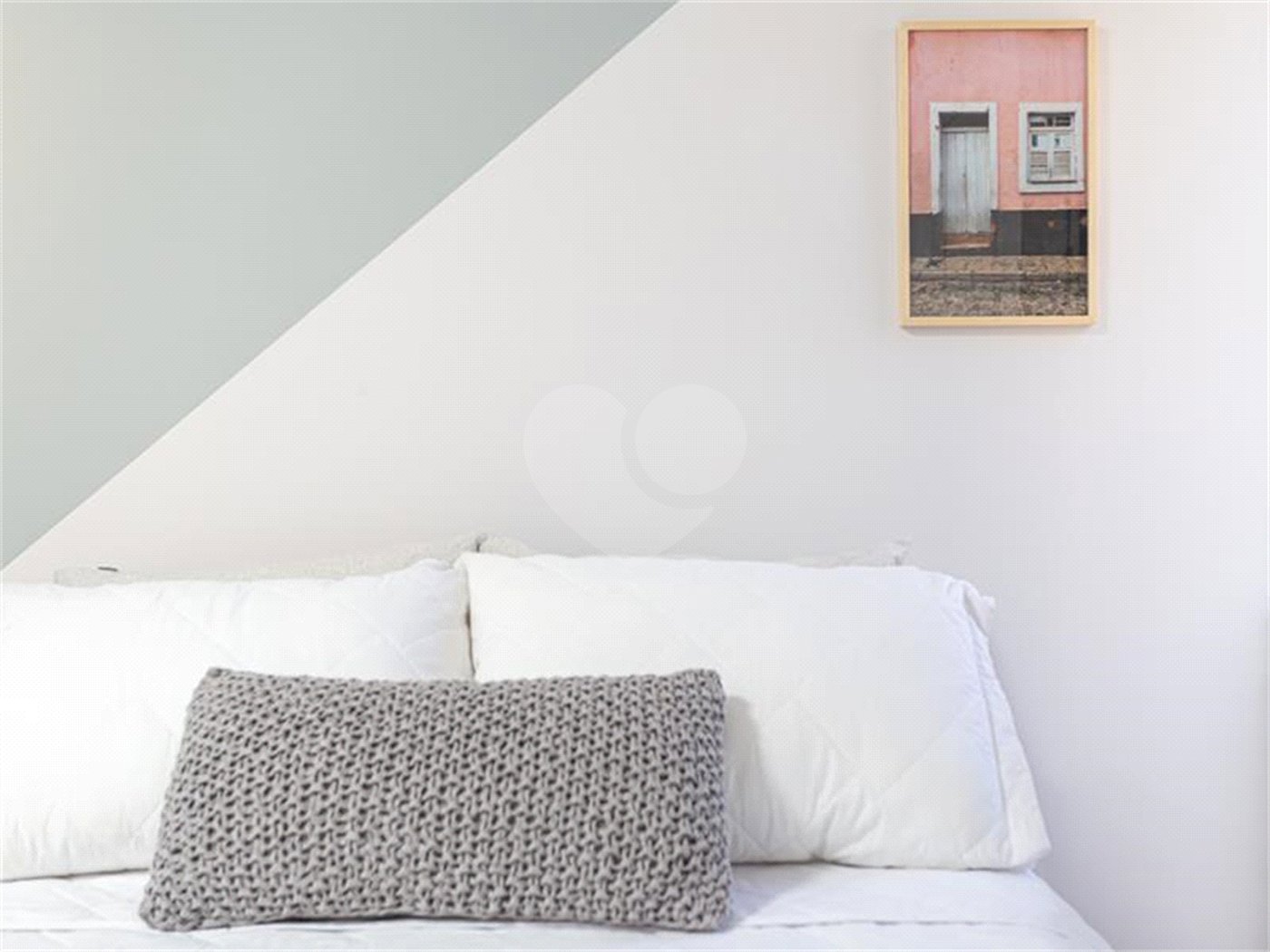 Apartamento à venda com 4 quartos, sendo 1 suíte, em Vila Cordeiro, São Paulo, SP