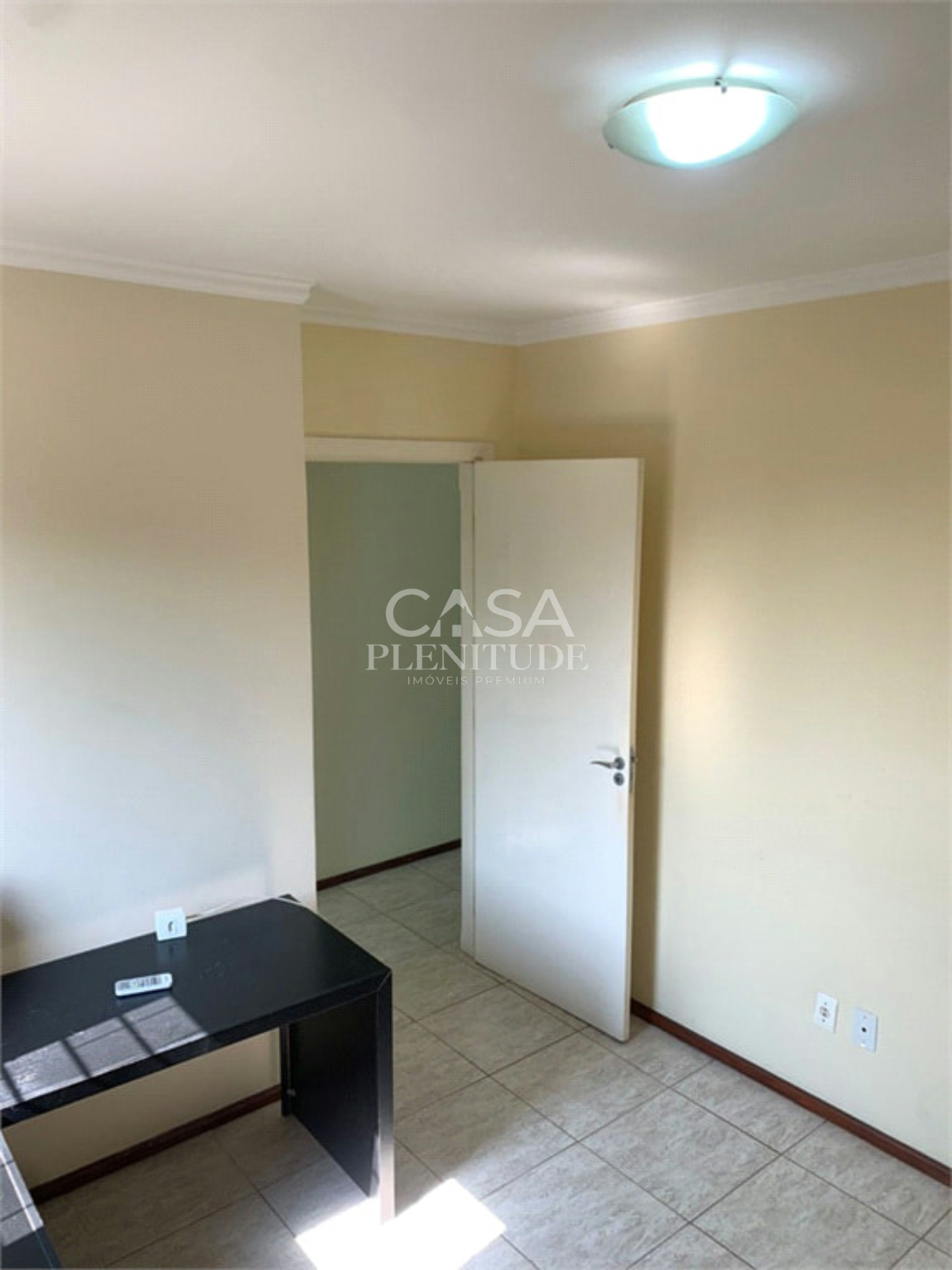 Casa em condomínio à venda com 3 quartos, sendo 1 suíte, em Jardim Belvedere, Sorocaba, SP