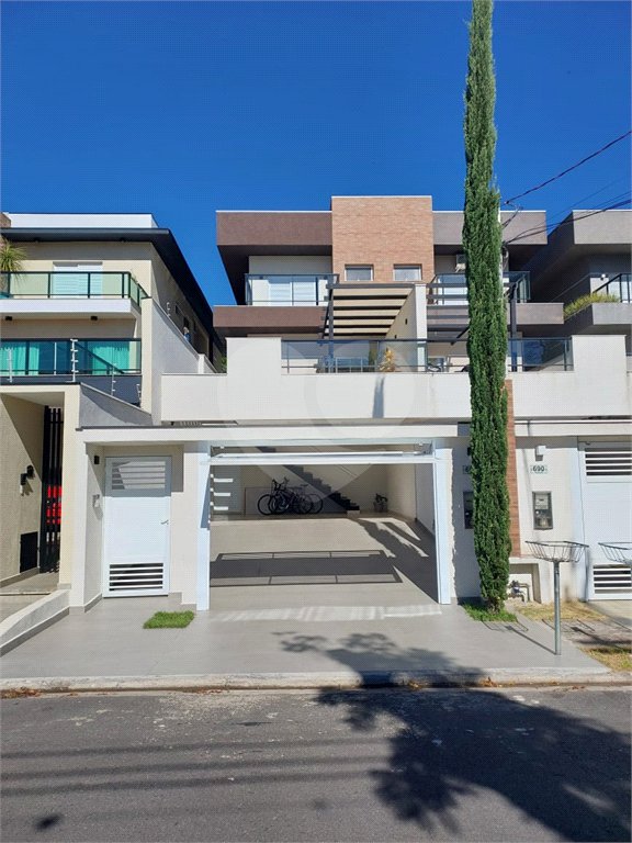 Casa à venda com 3 quartos, sendo 1 suíte,  em Jardim Paulista, Atibaia, SP