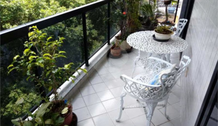 Apartamento à venda com 2 quartos, sendo 1 suíte,  em Tijuca, Rio de Janeiro, RJ