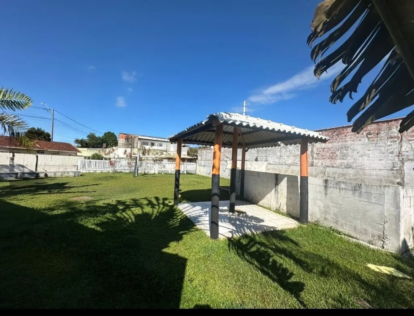 Casa à venda com 2 quartos em Itanhaém, SP