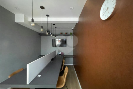 Apartamento à venda ou para alugar com 1 suíte em Água Branca, São Paulo, SP