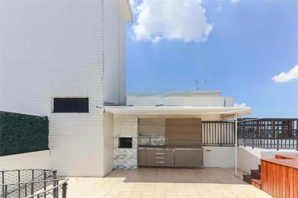 Apartamento à venda com 3 quartos, sendo 1 suíte, em Cidade São Francisco, São Paulo, SP