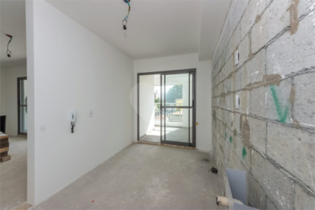 Apartamento à venda com 3 suítes em Vila Gomes Cardim, São Paulo, SP