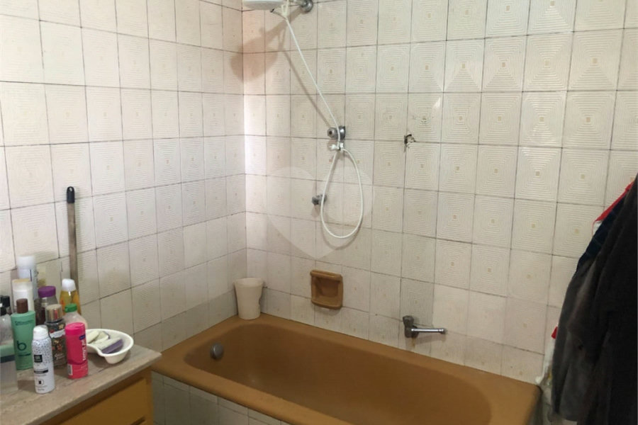 Sobrado à venda com 4 quartos em Santana, São Paulo, SP
