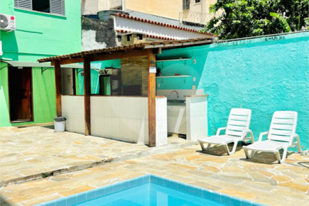 Casa à venda com 6 quartos, sendo 4 suítes, em Maracanã, Rio de Janeiro, RJ
