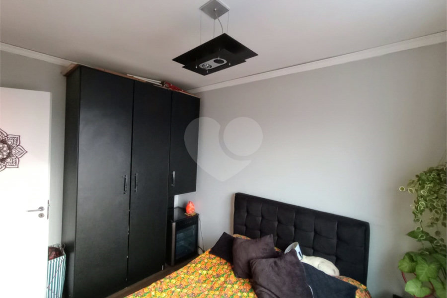 Apartamento à venda com 2 quartos em Horto, São Paulo, SP