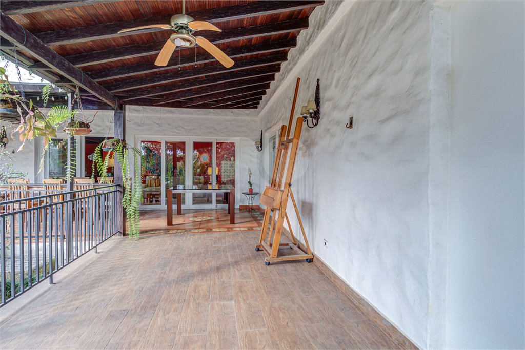 Casa de Vila à venda com 3 quartos, sendo 2 suítes, em Alto da Boa Vista, São Paulo, SP