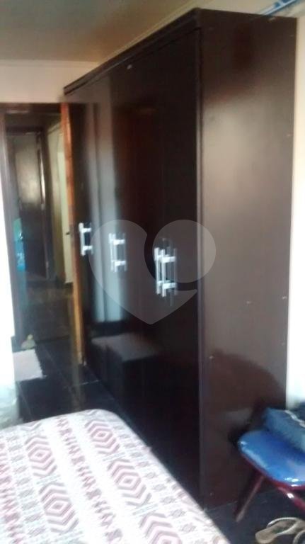 Casa à venda com 4 quartos, sendo 1 suíte, em Parque Vitória, São Paulo, SP