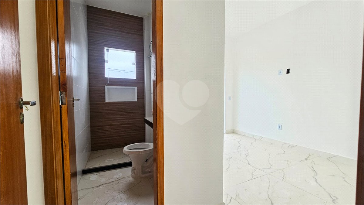 Casa à venda com 2 suítes no condomínio Loteamento Monte Libano, Rio de Janeiro - RJ