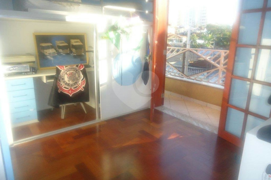 Casa à venda com 3 suítes em Vila Gustavo, São Paulo, SP