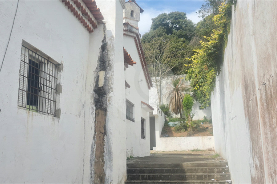 Casa à venda com 5 suítes em Roseira, Mairiporã, SP