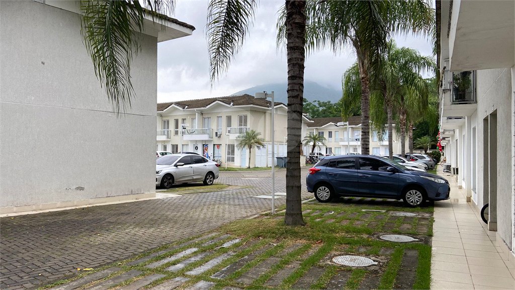Casa à venda com 3 quartos, sendo 1 suíte, no condomínio Vivant, Rio de Janeiro - RJ