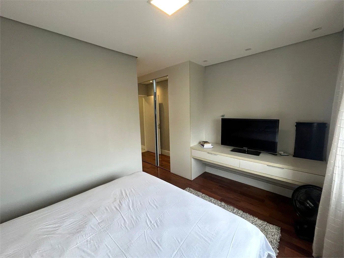 Apartamento à venda com 2 suítes em Parque Reboucas, São Paulo, SP