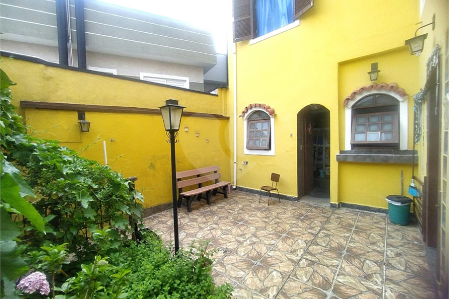 Casa à venda com 4 quartos em Chora Menino, São Paulo, SP