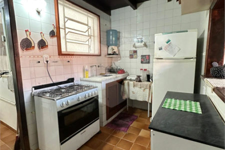 Casa em condomínio à venda com 2 quartos, sendo 1 suíte, em Ogiva, Cabo Frio, RJ