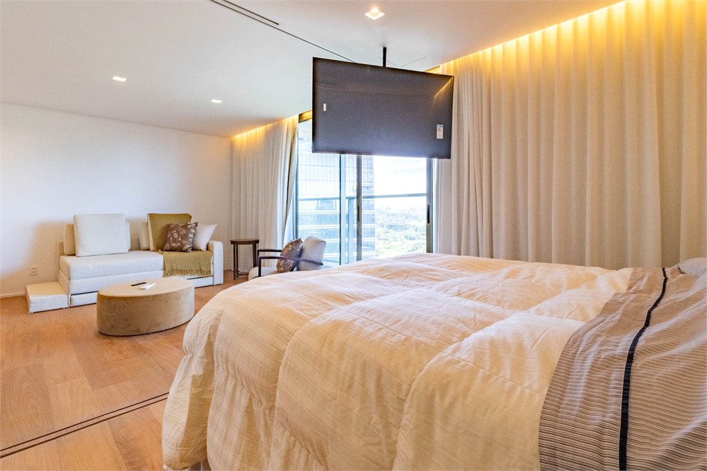 Apartamento à venda ou para alugar com 1 quarto em Vila Olímpia, São Paulo, SP