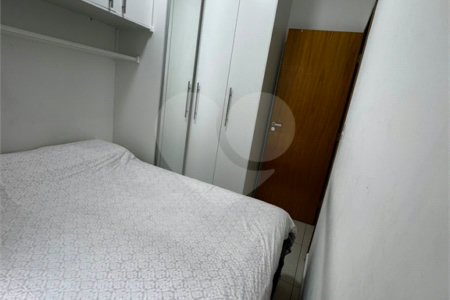 Apartamento à venda com 1 quarto em Parque Vitória, São Paulo, SP