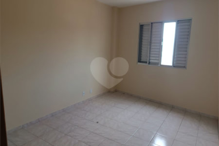 Apartamento à venda com 2 quartos no Centro, São Roque, SP