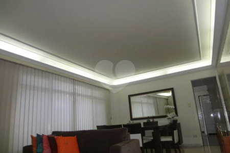 Sobrado à venda com 3 quartos em Santana, São Paulo, SP