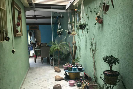 Casa à venda com 2 quartos, sendo 1 suíte, em Jardim Ester, São Paulo, SP