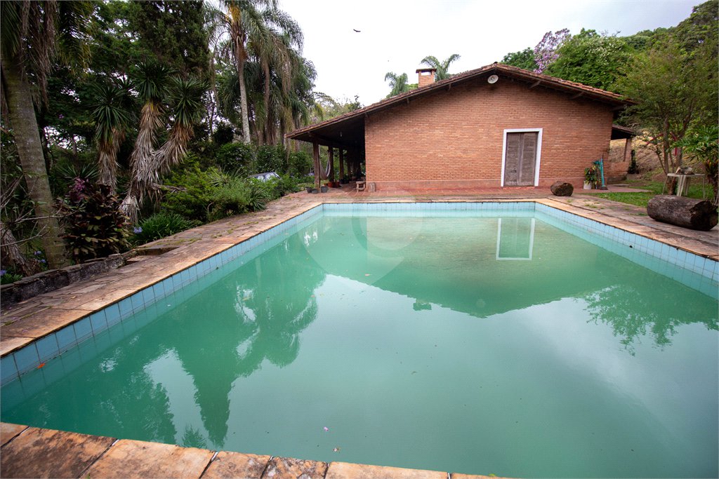 Sítio à venda com 3 quartos, sendo 1 suíte, no Centro (são João Novo), São Roque, SP