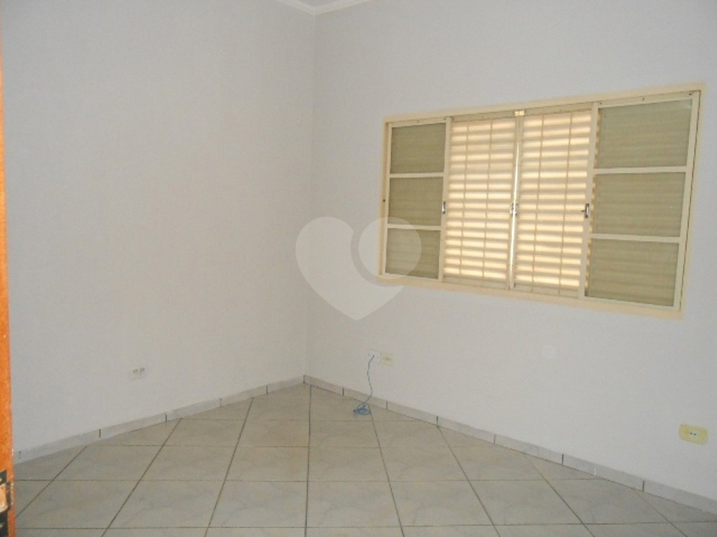 Casa à venda com 3 quartos, sendo 1 suíte, no Centro, Três Lagoas, MS