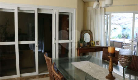 Casa à venda com 3 suítes no condomínio Piemonte Residenziale, Vinhedo - SP