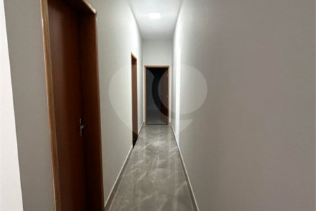 Casa à venda com 2 quartos, sendo 1 suíte,  no condomínio Residencial Parque Imperial, Salto - SP
