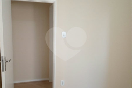 Apartamento em Santa Cecília com 1 vaga de garagem