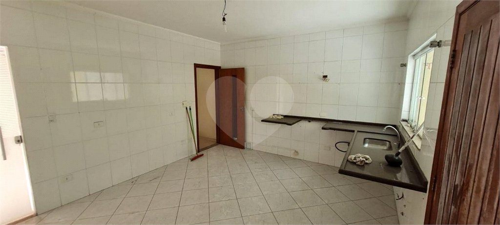 Excelente Sobrado à venda no Ipiranga c/ 220m2 - 4 Suítes/2 Vagas - 600 m. metrô Sacomã