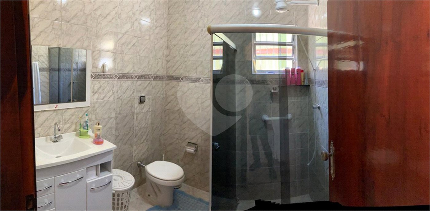 Casa à venda com 3 quartos em Jardim Peri, São Paulo, SP