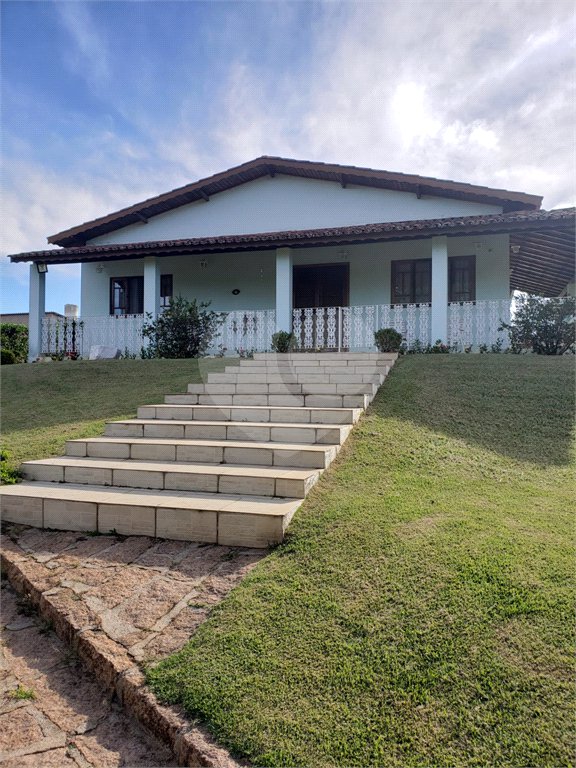 Casa à venda com 4 quartos, sendo 2 suítes,  no condomínio Acmti - Colinas do Mosteiro, Terras de Itaici e Recanto dos Pássaros, Indaiatuba - SP