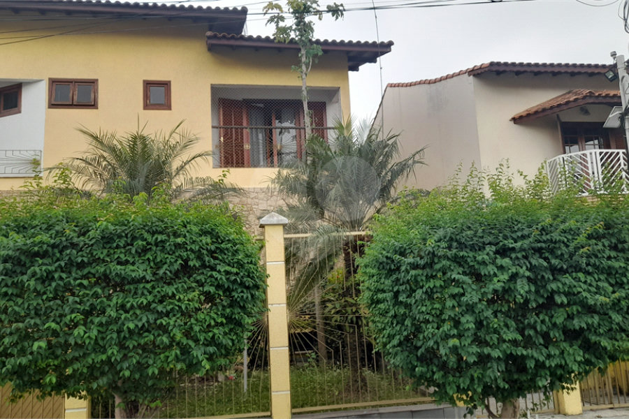 Sobrado à venda com 3 suítes em Tremembé, São Paulo, SP